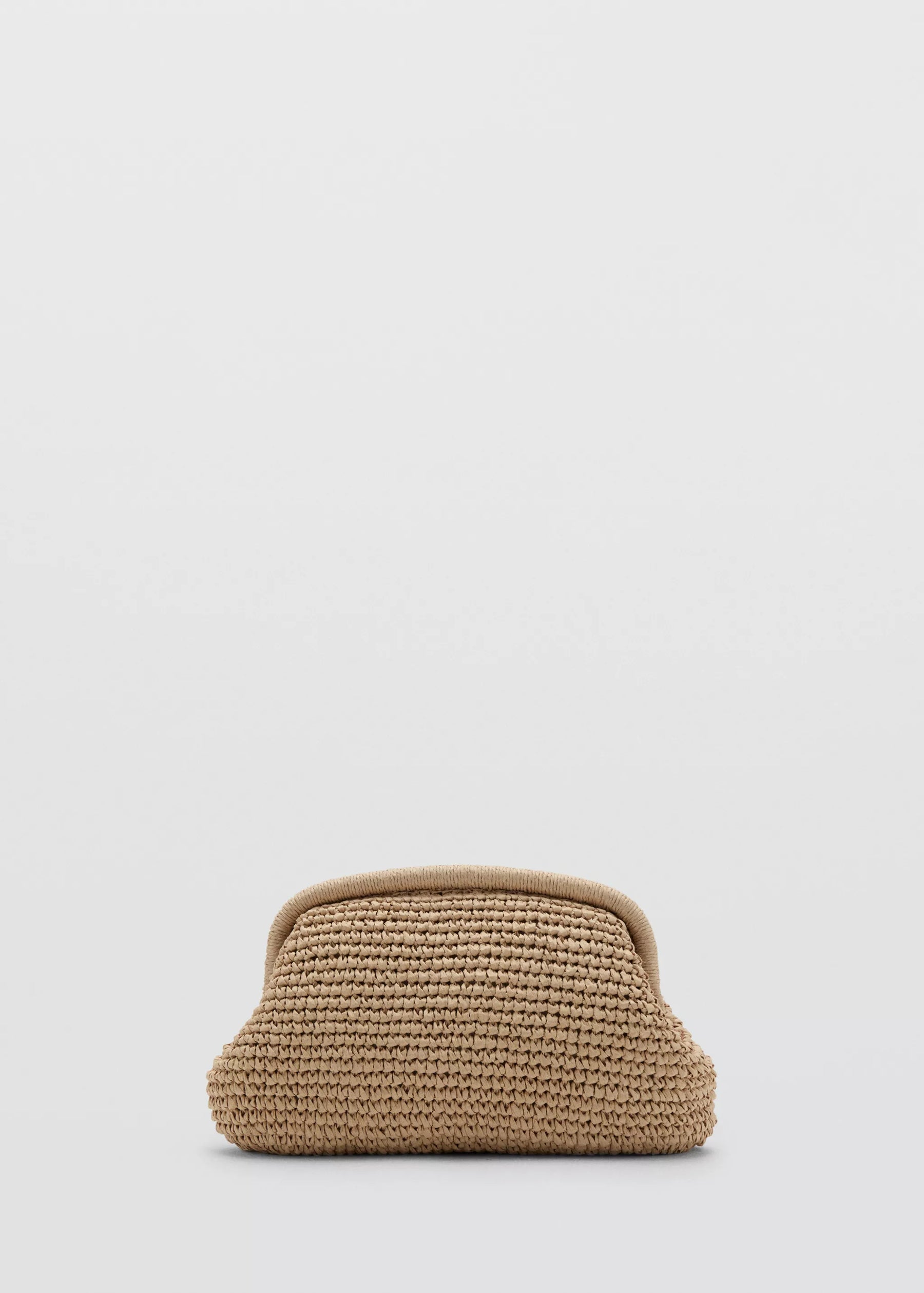 NATURAL FIBER CLUTCH BAG