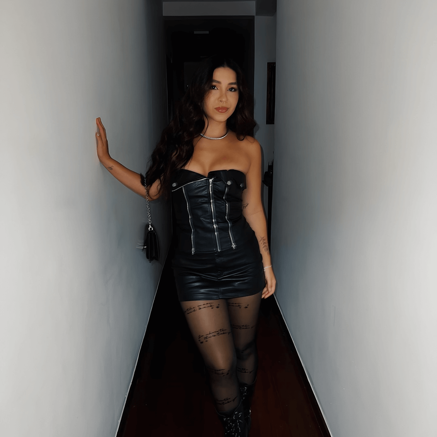 Dark Top
